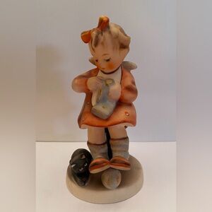 Vintage Hummel ‘Mothers Helper’